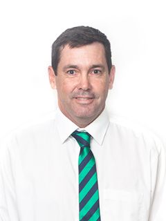 Andrew Jakins - Real Estate Agent