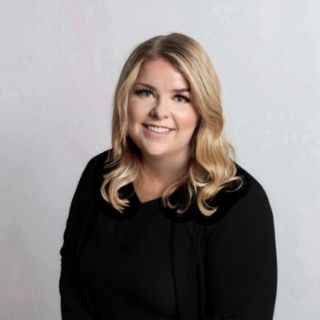 Angela Eyles - Real Estate Agent