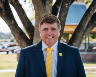 Angus Corke - Real Estate Agent