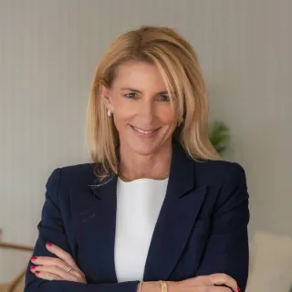 AnnKaryn Fraser - Real Estate Agent