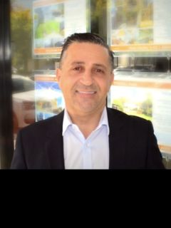 Anthony  Bobb - Real Estate Agent