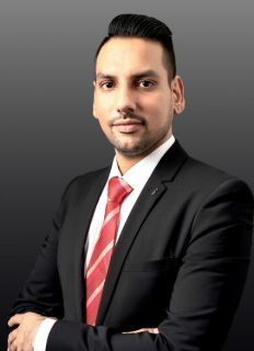 Anuj Narwal - Real Estate Agent