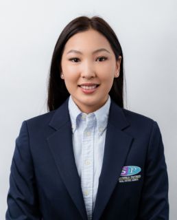 Anujin Kh - Real Estate Agent