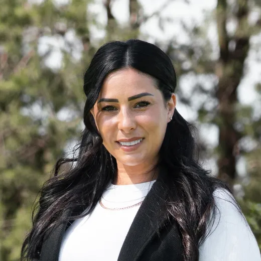 Ayse Petrovski - Real Estate Agent at Ray White - Preston