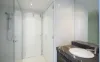 02/4 Wahroonga Place, Surfers Paradise, Qld 4217-Image