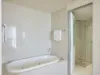 02/4 Wahroonga Place, Surfers Paradise, Qld 4217-Image