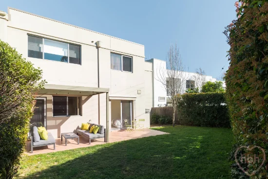 1/10 Coolac Place, Braddon, ACT 2612