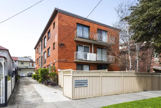 1/14 Hutcheson Street, Moonee Ponds, Vic 3039