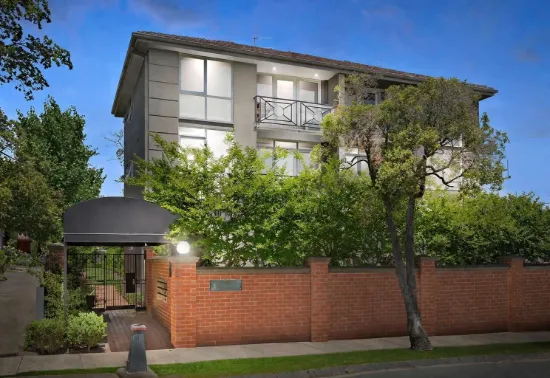 1/14 Springfield Avenue, Toorak, Vic 3142