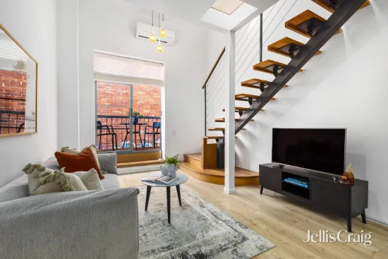 1/145 Ormond Road, Elwood, Vic 3184