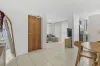 1/151 Central Avenue, Indooroopilly, Qld 4068-Image
