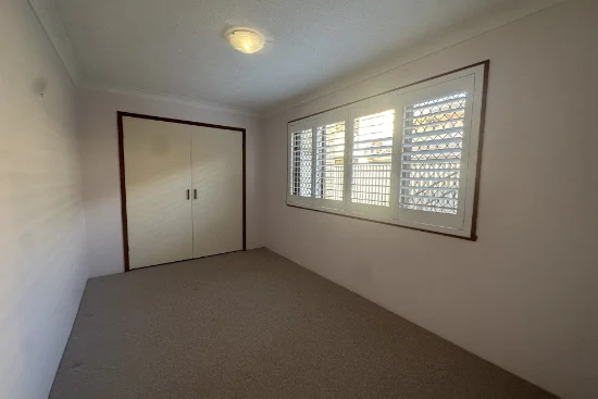 1/168 Frank Street, Labrador, Qld 4215-Image