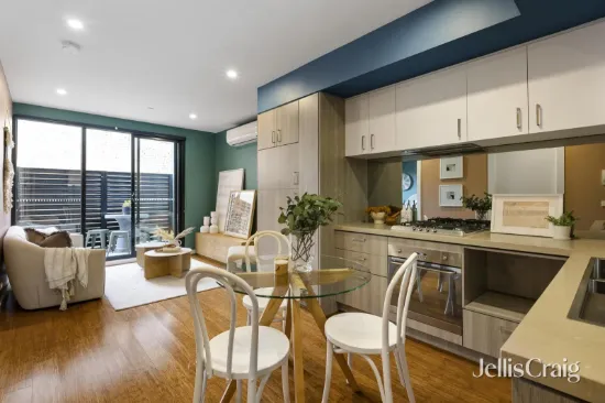 1/18 Gilbert Road, Preston, Vic 3072