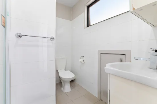 1/180A Warrigal Road, Oakleigh, Vic 3166-Image
