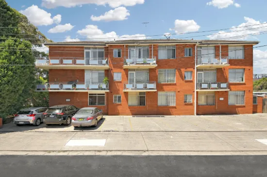 1/182 Elizabeth Street, Croydon, NSW 2132