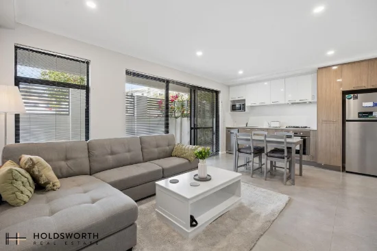 1/19 Ilumba Way, Nollamara, WA 6061
