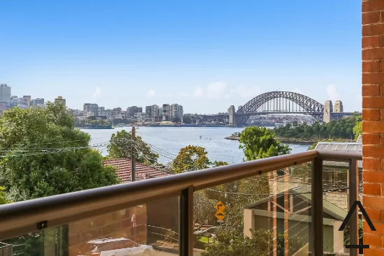 1/2 Pearson Street, Balmain East, NSW 2041