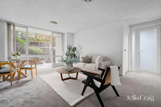 1/217A Highfield Road, Camberwell, Vic 3124