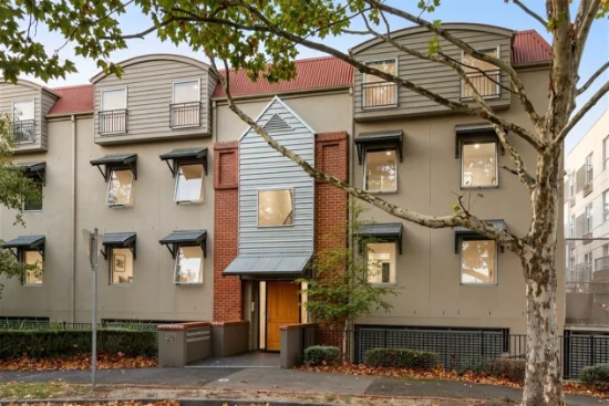 1/25 River Street, Richmond, Vic 3121 - Sold