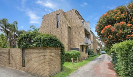 1/275 Nepean Highway, Seaford, Vic 3198