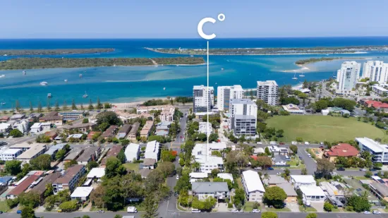 1/28 Parker Street, Labrador, Qld 4215