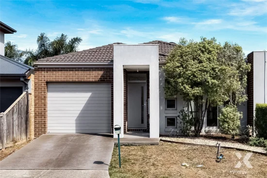 1/3 Gibralter Gardens, Point Cook, Vic 3030 - For Rent