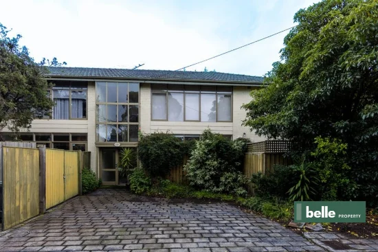1/33 Primrose Crescent, Brighton East, Vic 3187