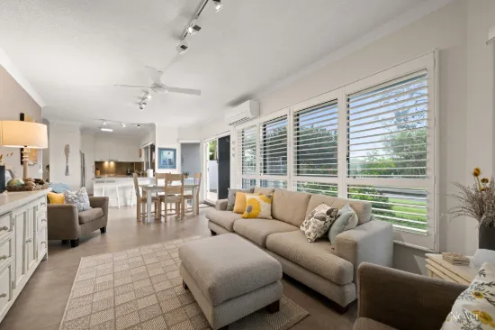 1/43 Lorikeet Drive, Peregian Beach, Qld 4573