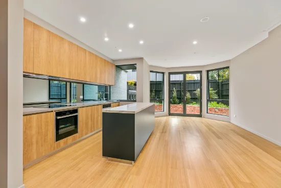 1/44 Grandview Grove, Prahran, Vic 3181