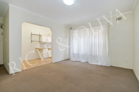 1/5 Seventh Avenue, Campsie, NSW 2194