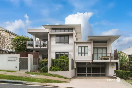 1/52 Dickens Street, Norman Park, Qld 4170