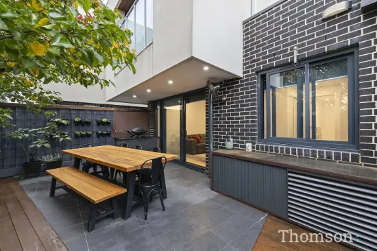 1/5A Winton Road, Malvern East, Vic 3145
