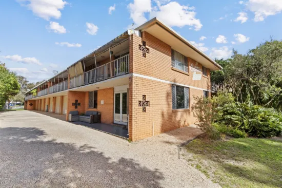 1/6 Mawarra Street, Palm Beach, Qld 4221-Image