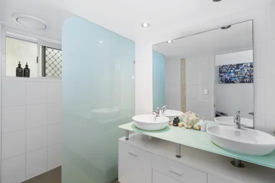 1/6 Mawarra Street, Palm Beach, Qld 4221-Image