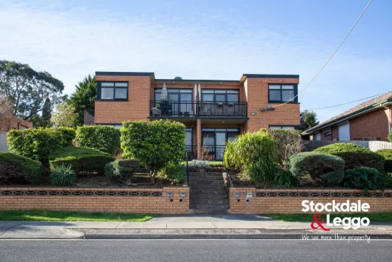1/64 New Road, Oak Park, Vic 3046
