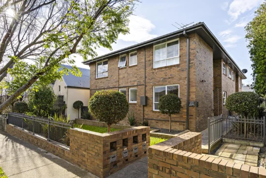 1/66 Woolton Avenue, Thornbury, Vic 3071 - For Sale