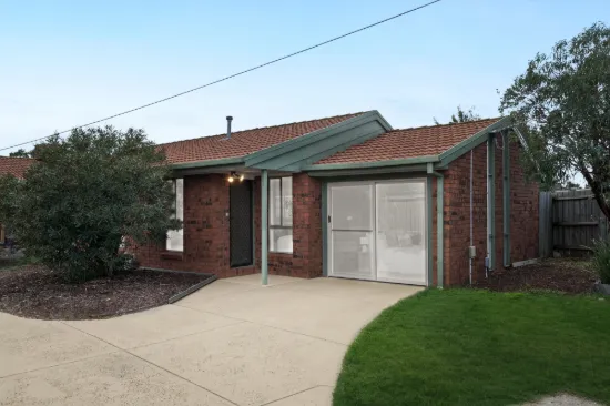 1/7 Grace Close, Wyndham Vale, Vic 3024