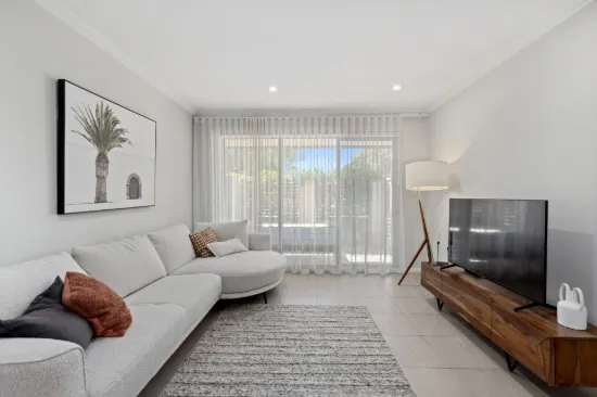 1/7 Muriel Avenue, Innaloo, WA 6018
