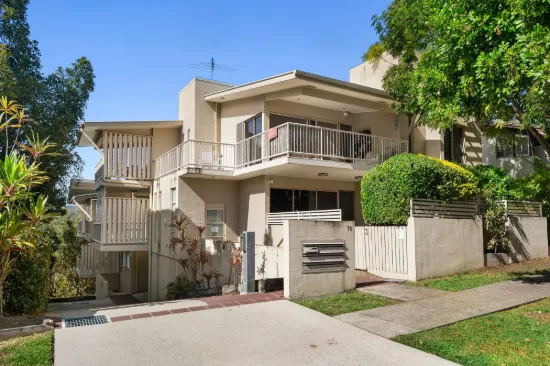1/76 Durham Street, St Lucia, Qld 4067