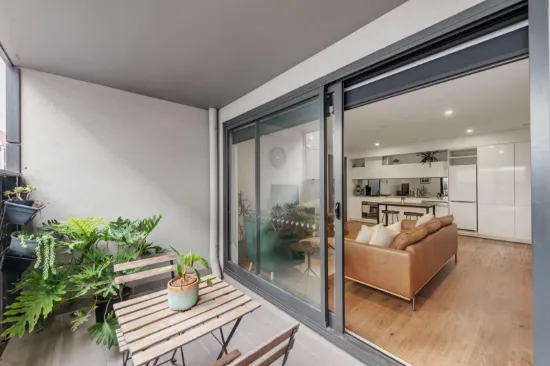 1/8 Bond Street, South Yarra, Vic 3141