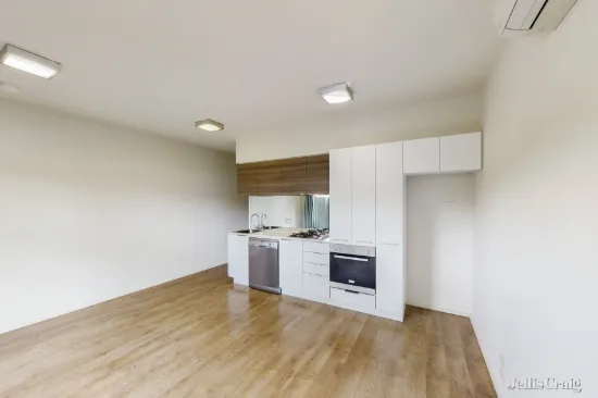 1/84 Cade Way, Parkville, Vic 3052
