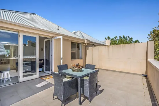 1/84 Hesse Street, Queenscliff, Vic 3225-Image