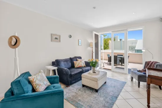 1/84 Hesse Street, Queenscliff, Vic 3225-Image
