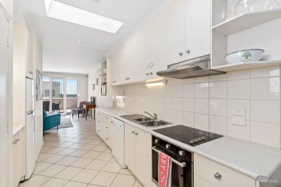 1/84 Hesse Street, Queenscliff, Vic 3225-Image