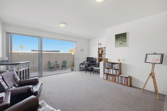1/947 Centre Rd, Bentleigh East, Vic 3165