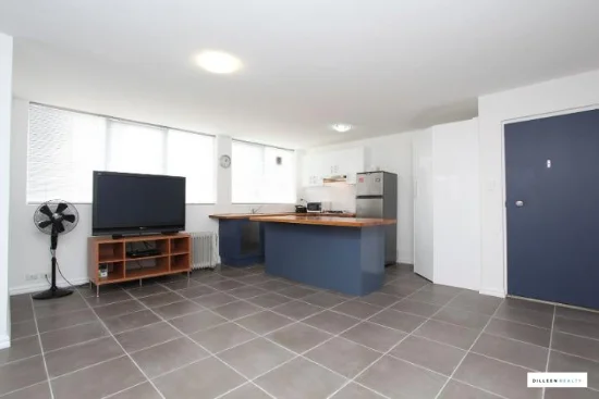 10/10 Heather Av, Brooklyn, Vic 3012