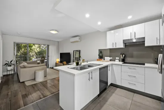 10/11 Stephens Street, Morningside, Qld 4170