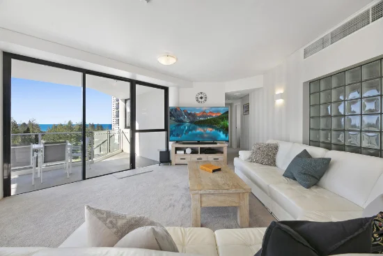 10/19 Peak Avenue, Main Beach, Qld 4217