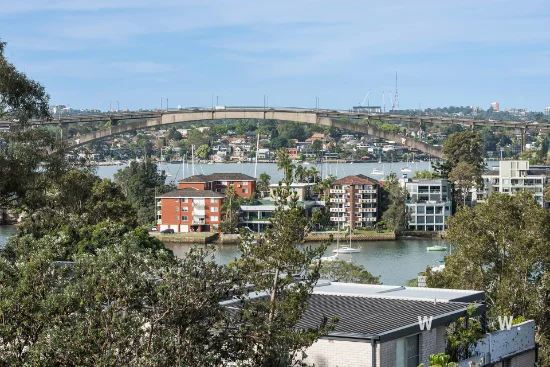 10/2 Bortfield Drive, Chiswick, NSW 2046