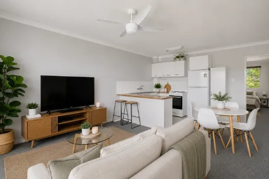 10/22 Leonard Avenue, Surfers Paradise, Qld 4217